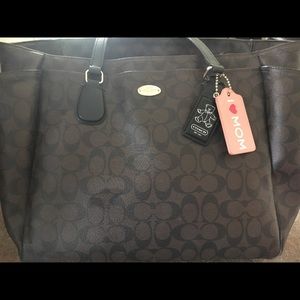 ❌SOLD❌Authentic coach diaper bag and wallet